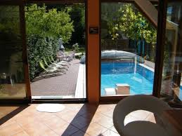Blick Aus Dem Wintergarten Ferienhaus Ferienhaus Mit Pool Outdoor Dekorationen
