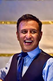 Richard Montez's Instagram, Twitter & Facebook