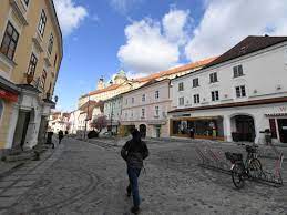 Hotels are closed, making tourism and leisure travel virtually impossible. Co5ofzmkawhltm