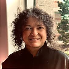 Very thrilled and honored to announce that I have sucessfully defended my  thesis for the School of Journalism and Communications honors program.