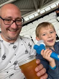 Dean Steel (@dcs324uk)