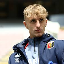 Cosa c'è da sapere sull'interesse bianconero. Report Juventus Could Include Nicolo Rovella In A Deal For Manuel Locatelli Black White Read All Over