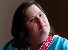 Victoria Delano's Instagram, Twitter & Facebook