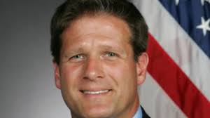 Carter County DA switches political parties