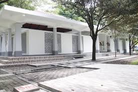 Tempat wudhu dengan batu alam. Contoh Desain Mck Mushola Cek Bahan Bangunan