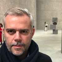 900+ profilů „Figge“