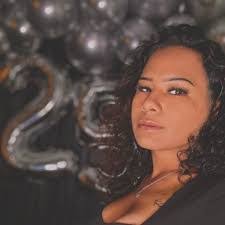 Savannah Jacobs's Instagram, Twitter & Facebook