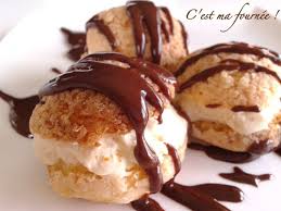 C Est Ma Fournee L Eclair Au Chocolat Et Son Glacage Choco Caramel Profiteroles Recette Christophe Michalak Gateaux Et Desserts