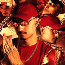 Listen to Mc Henny E Mc Lya