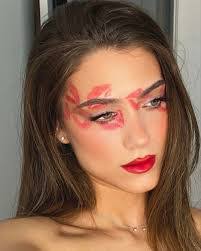 Gwen Snider's Instagram, Twitter & Facebook