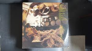 A velhice e o bolsonarismo. Prefiro Vinil Lp 12 De Pe No Chao Beth Carvalho