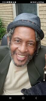 I JUST FOUND OUT THAT LARRY LAY PASSED AWAY. I THINK HE WAS IN THE CLASS OF  1971. PLEASE KEEP HIS FAMILY IN YOUR PRAYERS. CV