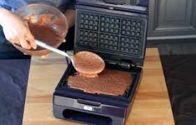 Recette Brownie Magique Et Express En Video Recette Recette Gaufrier Recette Recette Dessert