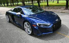 Is een metallic kleur welke moet worden afgewerkt met een blanke laklaag. 2020 Audi R8 V10 Coupe Mugello Blue Edition German Cars For Sale Blog