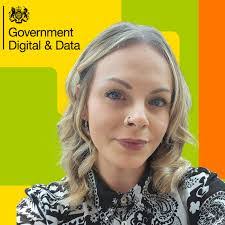 Donna Toomey's Instagram, Twitter & Facebook