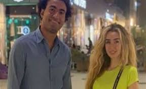 أحمد فهمي من جهته فاجئ الجمهور بحديثه عن طبيعة شعر هنا الزهد الحقيقي، مؤكدا أن شعرها ليس أملسا كما يبدو، ولكنه مجعد، وتابع أنه فوجئ بشكل شعرها الحقيقي حينما كانت تسبح لافتا إلى أنه اندهش من تطابق نوع شعرها من. Ø´Ø§Ù‡Ø¯ Ù‡Ù†Ø§ Ø§Ù„Ø²Ø§Ù‡Ø¯ Ø¨Ø±ÙÙ‚Ø© Ø¹Ù„Ù‰ Ø±Ø¨ÙŠØ¹ Ø§Ù„Ù…Ø¯ÙŠÙ†Ø© Ù†ÙŠÙˆØ²