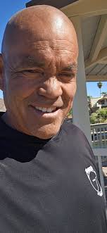 9:15...Monday Just Seen Peter Tuning Ridin Bye ...Told Larry Briggs I'm  REPORTIN TO DUTY....So Were Getting Ready...So Busy Out There WRITE/RIGHT  Now...🤣🤣🤣🤣..Heres Whats Going On...Busy Monday...🤔..😁..Where You At  Edward Niemela/Carrie Barnes Niemela