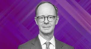 Side Letter: JC Flowers founder backs SEC 'leveller'; KKR departure;  Oregon's problem