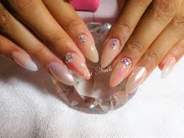 Para unas uñas muy fuertes: Unas Acrilicas Color Nude Isa Nails