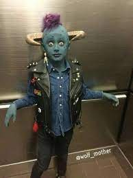 Maurice is the monster that befriended brian stevenson and helped end the tyranny of boy. Howie Mandel On Twitter Perfect Rt Mikeyroe This Kid Deserves Something Special Howiemandel Find This Kid I Only Wish I Could Pulled This Off As A Kid Loved Little Monsters Https T Co Hb4sjkkoxl