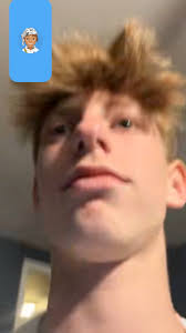 Louis (@louis._.melendez)