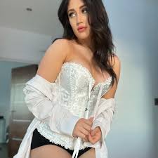 Megan Fox Look Alike Making a Killing on OnlyFans - Fleshbot