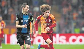 Eyüpspor'a 2019 yılı yazında kulüp başkanı seçilen murat özkaya, göreve gelir gelmez ilk olarak kulübün 13 milyon tl olan borcunu kapattı ve tüm temlikleri kaldırdı. Eyupspor Baskani Murat Ozkaya Kimdir Erencan Yardimci Transferi Neden Gundem Oldu