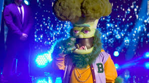 Fox wins the masked singer & revealed as wayne brady. The Masked Singer Reveals Broccoli S Identity Cnn Video