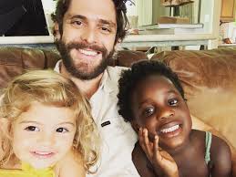 Thomas Rhett Isnt Stressing As He Awaits New Baby Maybe