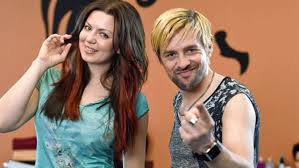 « klaas heufer umlauf late night date mit frau 🪀 ️️ www.datebest.xyz 🪀 ️️ best dating site🪀 ️️ klaas heufer umlauf late night date mit frau. Back To The Roots Klaas Heufer Umlauf Wieder Friseur Im Ndr W V