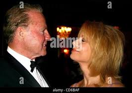 Kathie Lee Gifford and Frank Gifford May 1994 Credit: Ralph  Dominguez/MediaPunch Stock Photo
