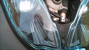 Installation bike finder kit liberty £ 65. Piaggio Mp3 500 Bulb Change Youtube