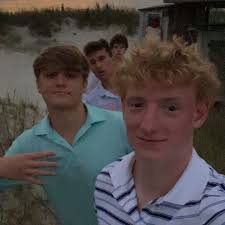 Esvin Gomez Ramirez's Eastside High School Bio