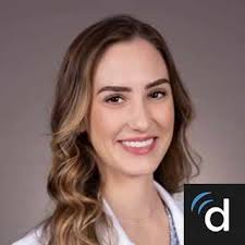 Lena Willis's Instagram, Twitter & Facebook