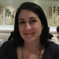 Tara Hanrahan's Instagram, Twitter & Facebook