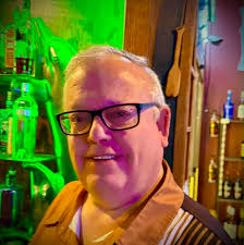 Do any casinos in Laughlin have Mississippi stud tables?