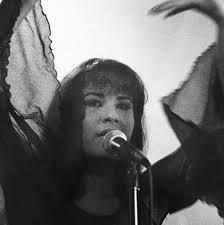 𝗦𝗲𝗹𝗲𝗻𝗮 𝗤𝘂𝗶𝗻𝘁𝗮𝗻𝗶𝗹𝗹𝗮 𝗙𝗮𝗻 𝗣𝗮𝗴𝗲