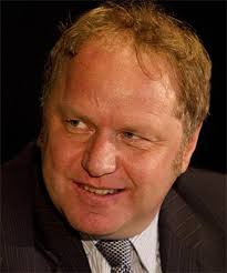 Tomlinson biggest holder in Heartland