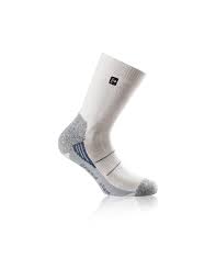 Nicht nur modebloggerin caro daur schwört darauf: Rohner Socks Grand Slam L R Tennissocken