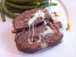 Lavate e cuocete le patate, sbucciatele e passatele nello schiacciapatate, quindi incorporate i 2 tuorli, aggiustat. Ricette Equi Macelleria