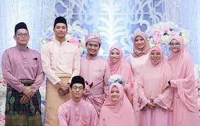 Hi, i am fattah amin. Mhrecap2017 Lelaki Kena Belajar 4 Sebab Mengapa Fattah Amin Sempurna Di Mata Fazura Media Hiburan