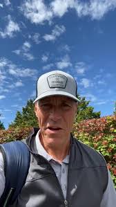 Beställ en personlig video från Kirk McLean