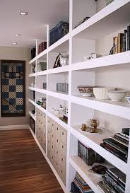 Ausgefallene Wohnzimmer Von Graf Arquitetura Interiores Ausgefallen Homify Gipskarton Einbauregale Gipswande