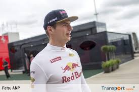 Max verstappen start zondagmiddag toch met een nieuwe motor in zijn red bull in de grote prijs van hongarije in de formule 1. Transport Online Max Verstappen Fans Met Speciale Fanbus Naar Grand Prix In Oostenrijk Foto S