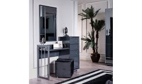 Titanium Yatak Odasi Medusa Home 2020 Yatak Odasi Yatak Yatak Odasi Ic Tasarimi