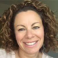 9 "Maxine Hale" profiles