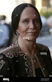 1 October 2007 Ã Washington, D.C. Ã Mary McFadden at the opening gala for  the Harman Center for the Arts. The newly completed Sidney Harman Hall will  become the new home for