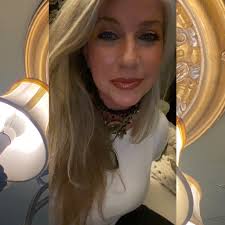 CLIMB HEBER There are some magnificent views in Arkansas, but we're pretty  partial to what you'll see atop Sugarloaf Mountain. The climb to get there  is just as much fun as the