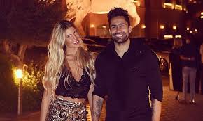 Dante eugenio poli garcía (born 15 august 1976) is a chilean football pundit and former player. La Esposa De Luis Jimenez Bromeo Con La Pelicula El Rey Leon