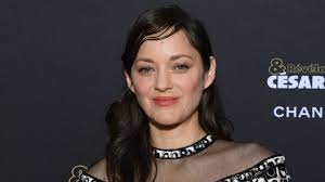 French actress marion cotillard is chanel's new ambassador for no.5 fragrance and will star in a chanel has tapped marion cotillard to be the new face of chanel no. Marion Cotillard Is The New Chanel No 5 Fragrance Ambassador Allure